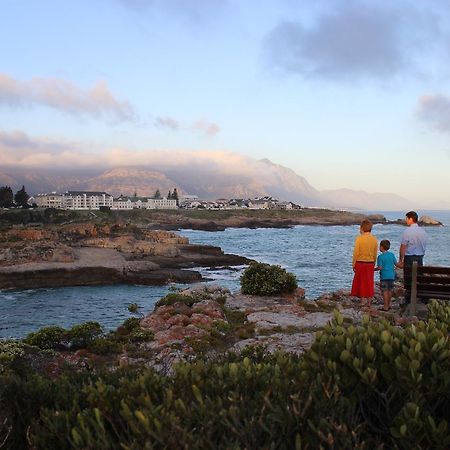 Smuts Ave. Guest Rooms Hermanus Exterior photo