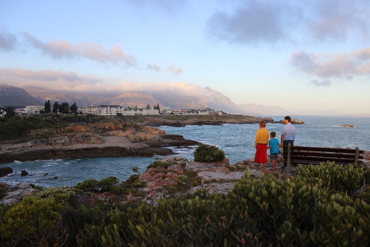 Smuts Ave. Guest Rooms Hermanus Exterior photo
